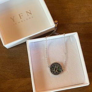💥2/$20 NWT YFN Sisters Bracelet - Friends Anklet - family jewelry abalone
